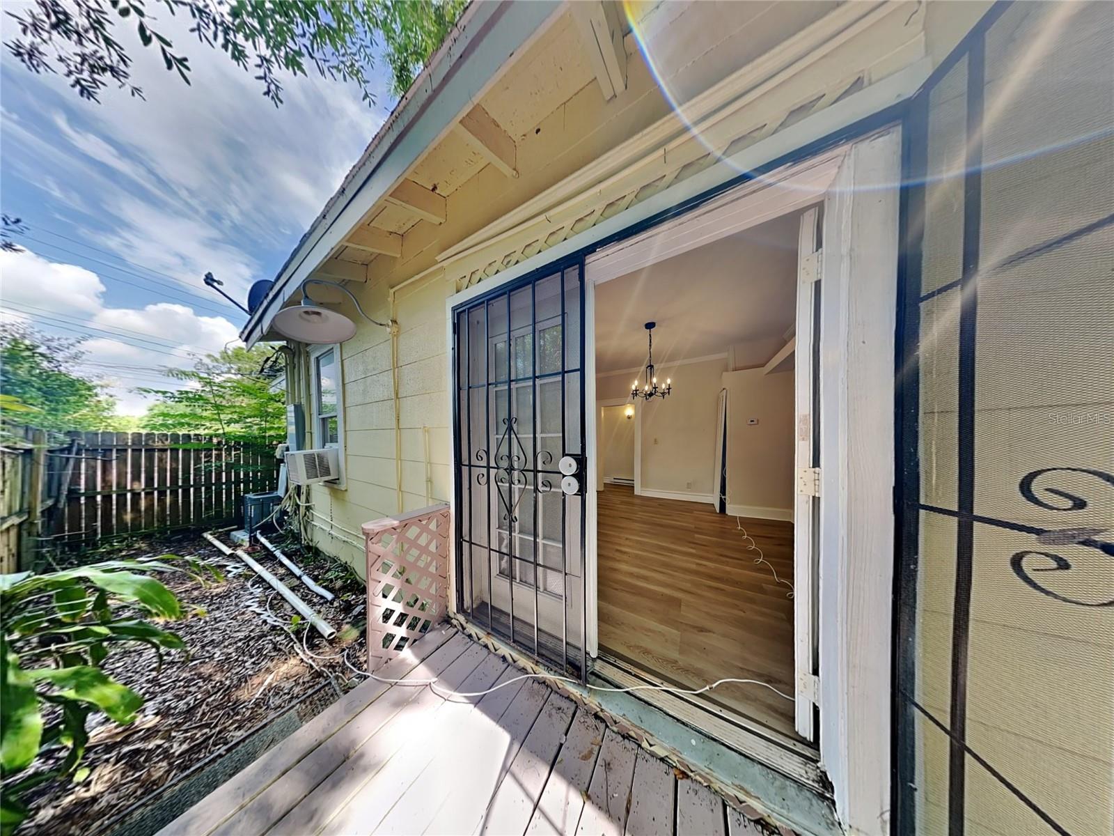 HUGHEY HEIGHTS - Residential Income