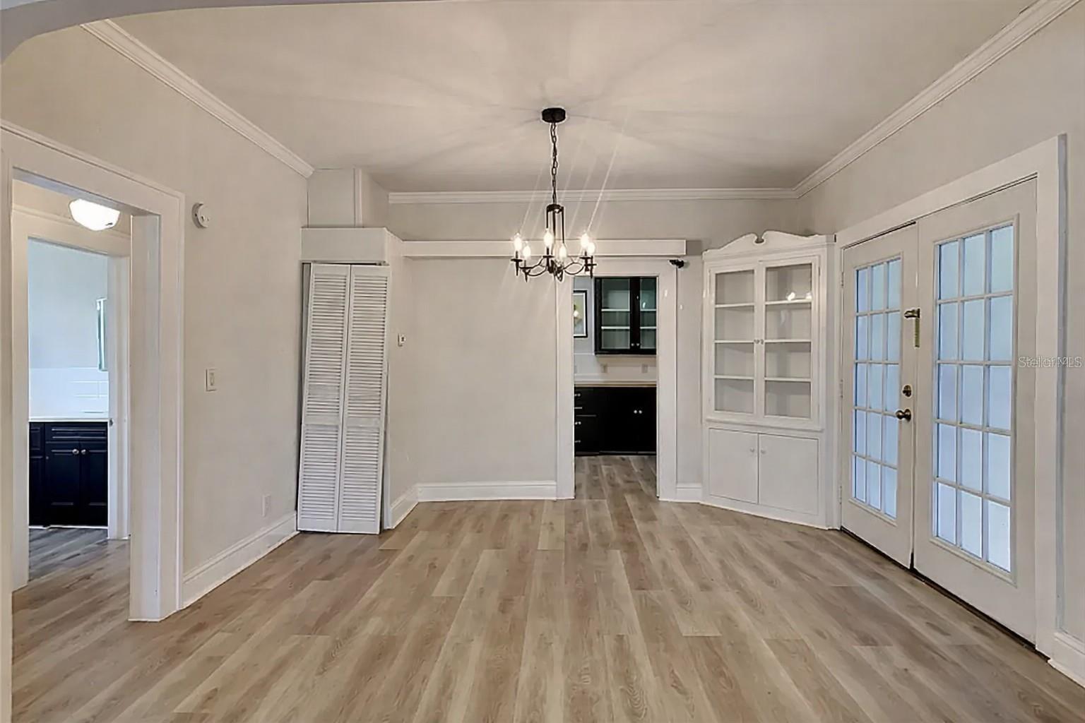 HUGHEY HEIGHTS - Residential Income