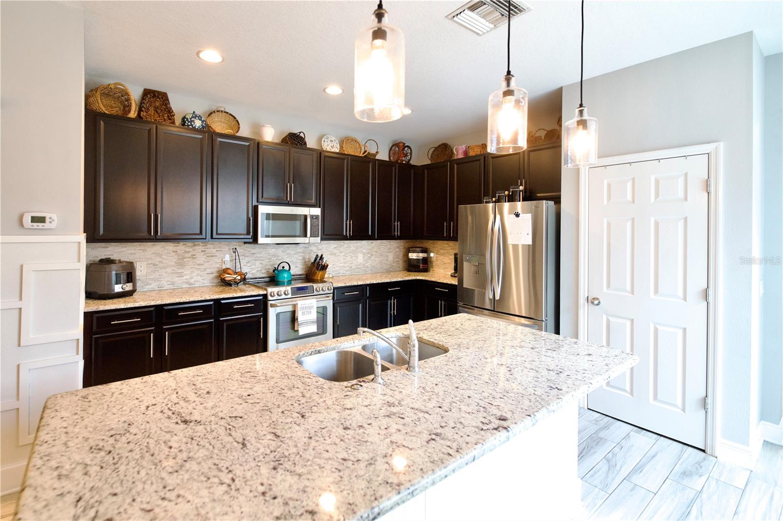 NEW RIVER LAKES PH 01 - Residential