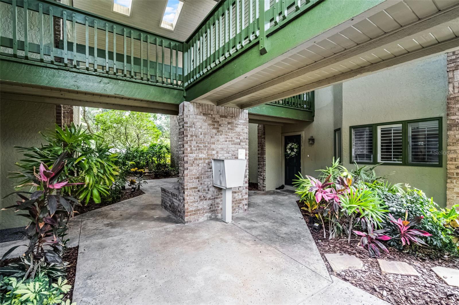 OAKS/DUBSDREAD - Residential