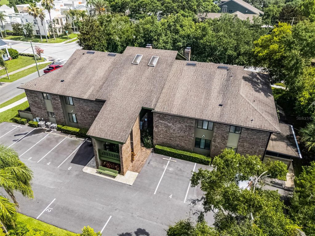 Photo of 538 W Par Street #538, Orlando, FL 32804 (MLS # O6391707)