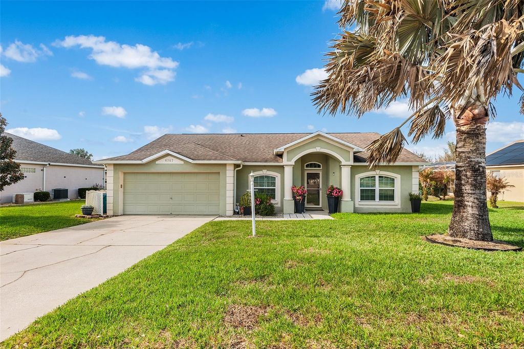 Photo of 4367 Dinner Lake Boulevard, Lake Wales, FL 33859 (MLS # S5145179)