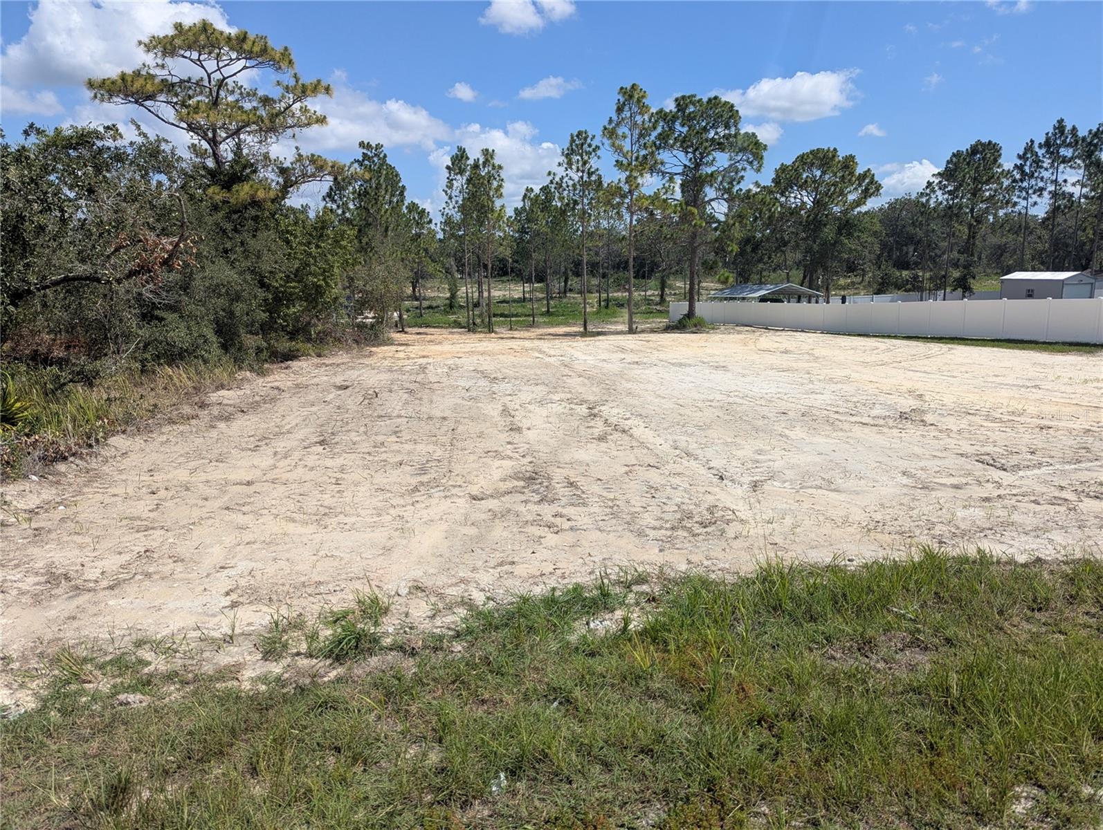 Prime Cleared Lot in Up-and-Coming Brooksville, FL—Build Your Dream Home!
Ready-to-Go Homesite—Choose Your Own Builder! Welcome to your future in the heart of vibrant Brooksville, Florida! This spacious parcel is nestled among many newly constructed homes and, with easy access to major highways, shopping, schools, parks, and all the everyday essentials. This exceptional cleared lot offers a rare opportunity to plant your roots in a flourishing, up-and-coming neighborhood cherished for its convenience and expansive lot size. Imagine designing and building the home you’ve always envisioned, perfectly tailored to your lifestyle—all on a property that has already been cleared and is ready for your builder of choice. No waiting, no costly clearing—just pure potential, waiting to be realized. Nestled among newly constructed homes and fewer neighbors due to larger lot sizes, this spacious parcel boasts easy access to major highways, shopping, schools, parks, and all the everyday essentials. Whether you’re a first-time homebuyer, a growing family, or a savvy investor, you’ll love the blend of tranquility and connectivity that defines this sought-after community. You'll appreciate the Prime Location just Minutes from shopping, dining, and entertainment—enjoy the best of Brooksville, right at your doorstep.
The Flexibility this home site offers is vast. Bring your own builder and watch your custom dream home take shape. This property is Turnkey Ready since the Lot is cleared, which will save you time and money—start building immediately! Take advantage of the Rising Values and be part of a neighborhood on the rise, where opportunity and growth are just beginning. Don’t miss your chance to secure this exceptional homesite in one of Brooksville’s most promising areas. The freedom to choose your builder and the convenience of a cleared lot make this a truly rare find. Take the first step toward your new beginnings—contact us today and unlock the door to your limitless possibilities!