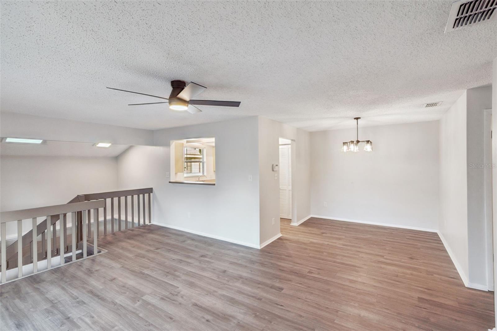 PHEASANT RUN AT ROSEMONT CONDO PH 02 - Residential