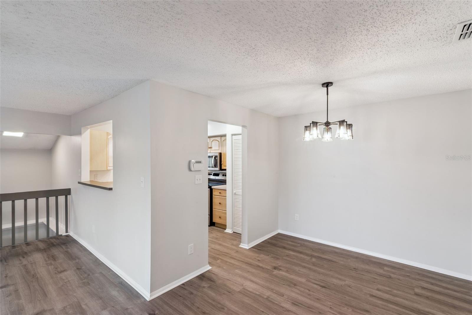 PHEASANT RUN AT ROSEMONT CONDO PH 02 - Residential