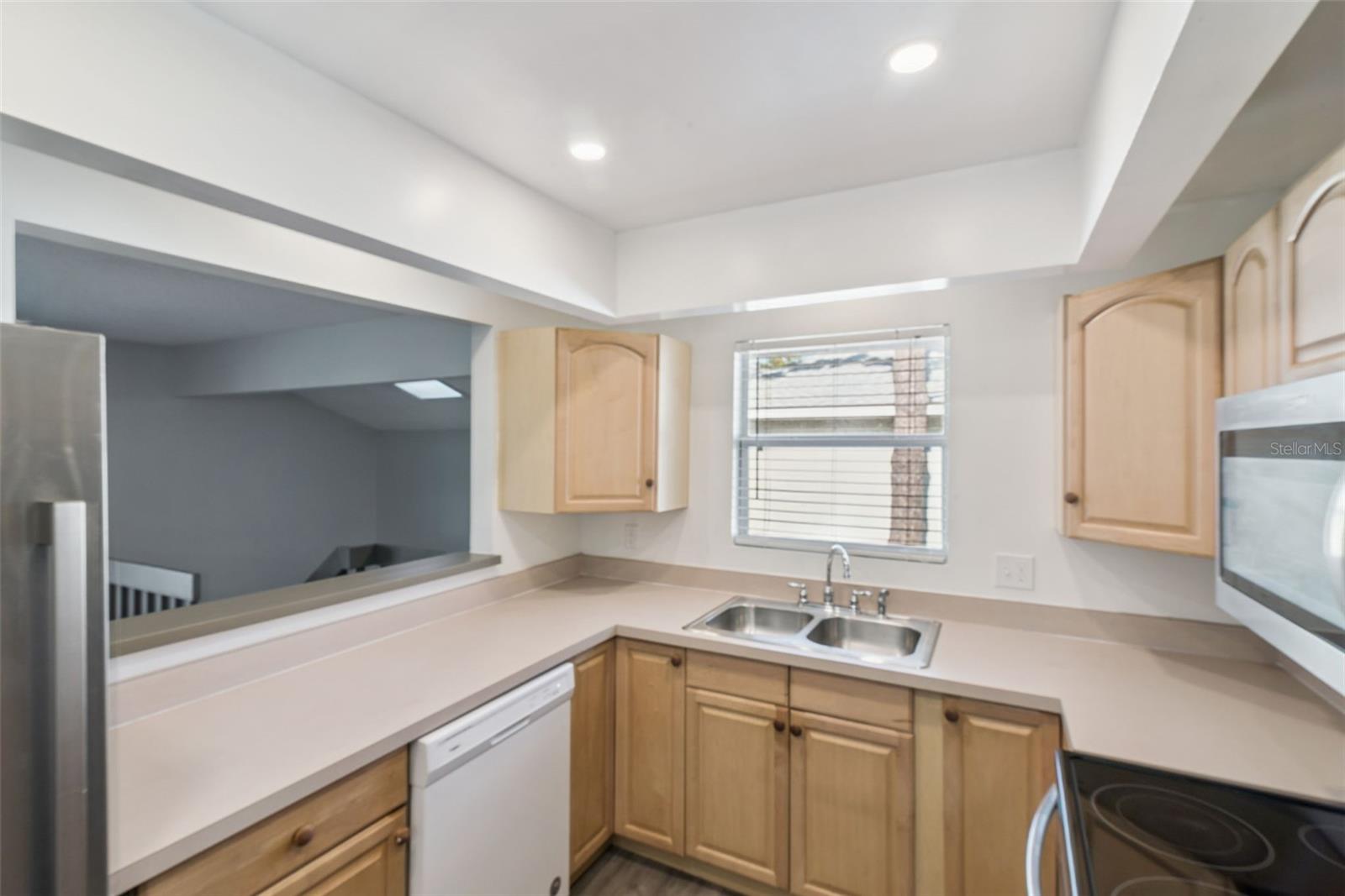 PHEASANT RUN AT ROSEMONT CONDO PH 02 - Residential