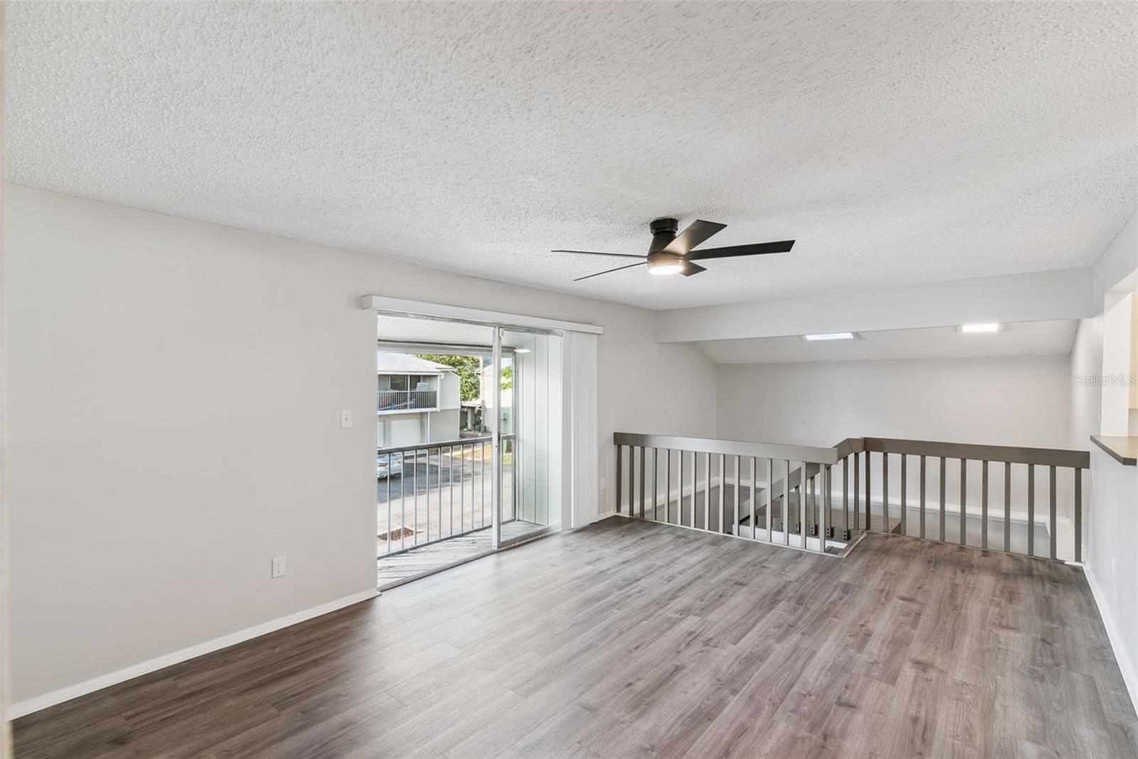 PHEASANT RUN AT ROSEMONT CONDO PH 02 - Residential