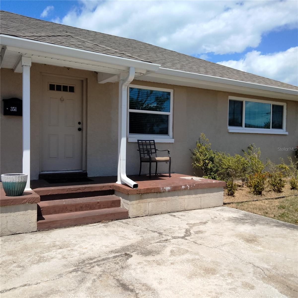 351 DAVENPORT AVENUE NE