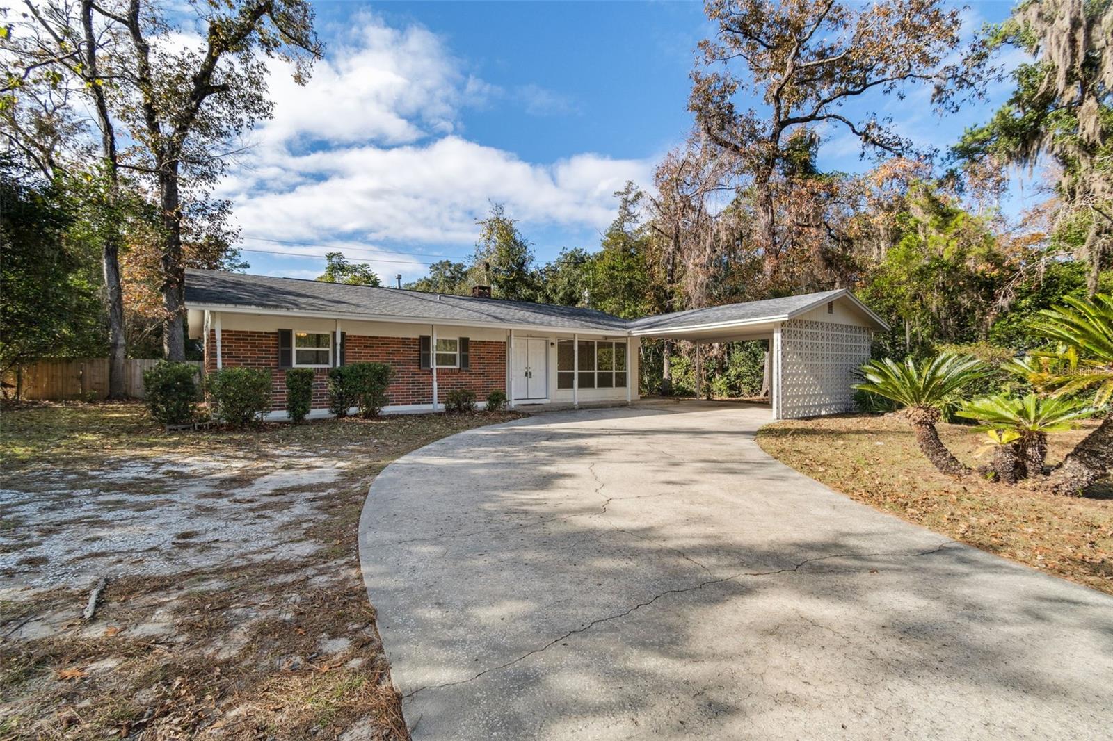 WOODLAND TERRACE - Residential