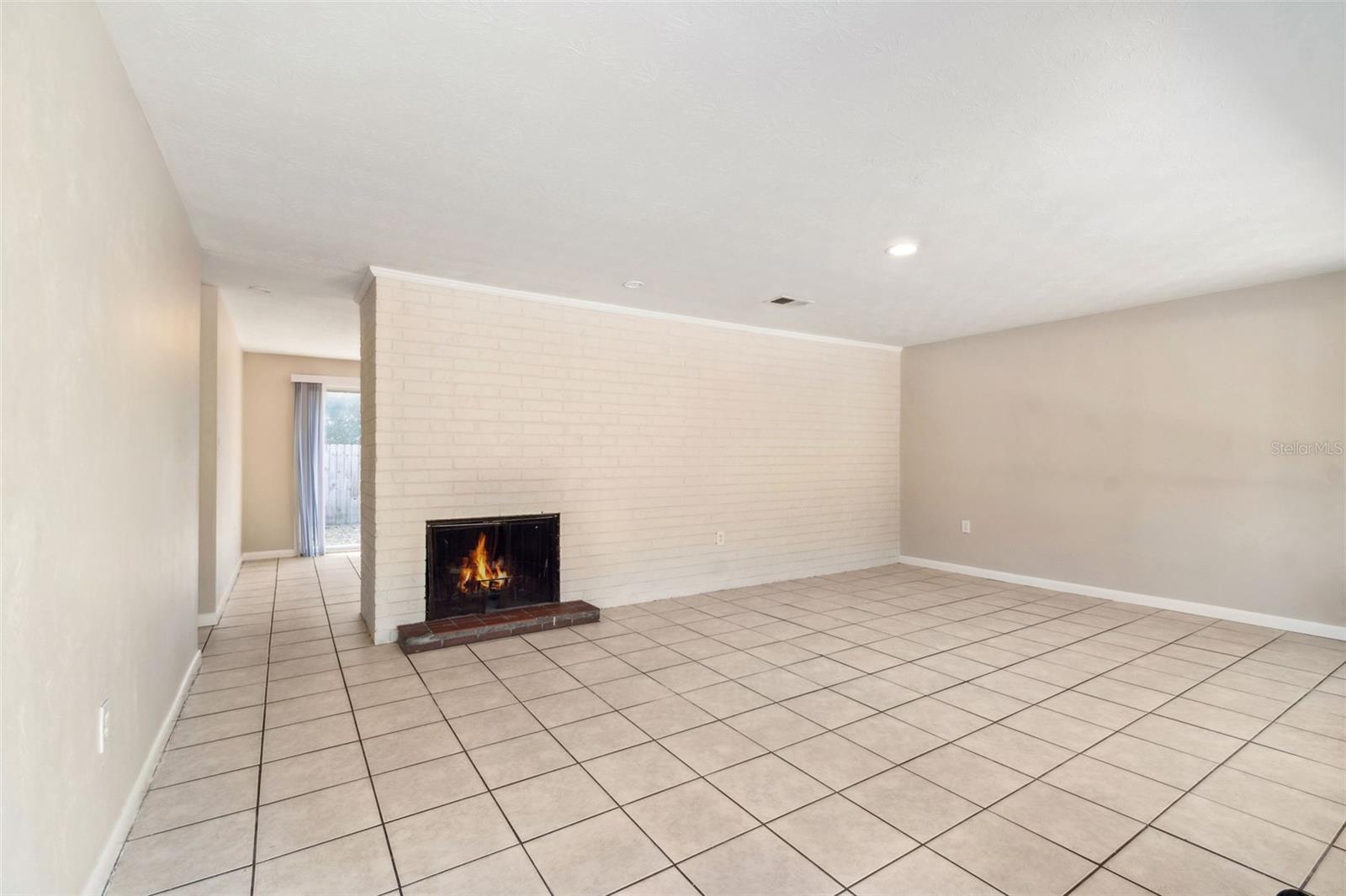 WOODLAND TERRACE - Residential