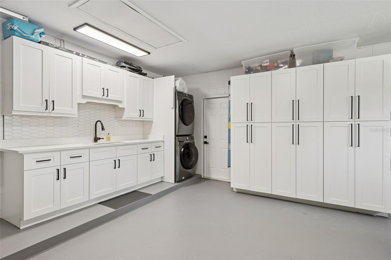 KENILWORTH SHORES SEC 04 - Residential