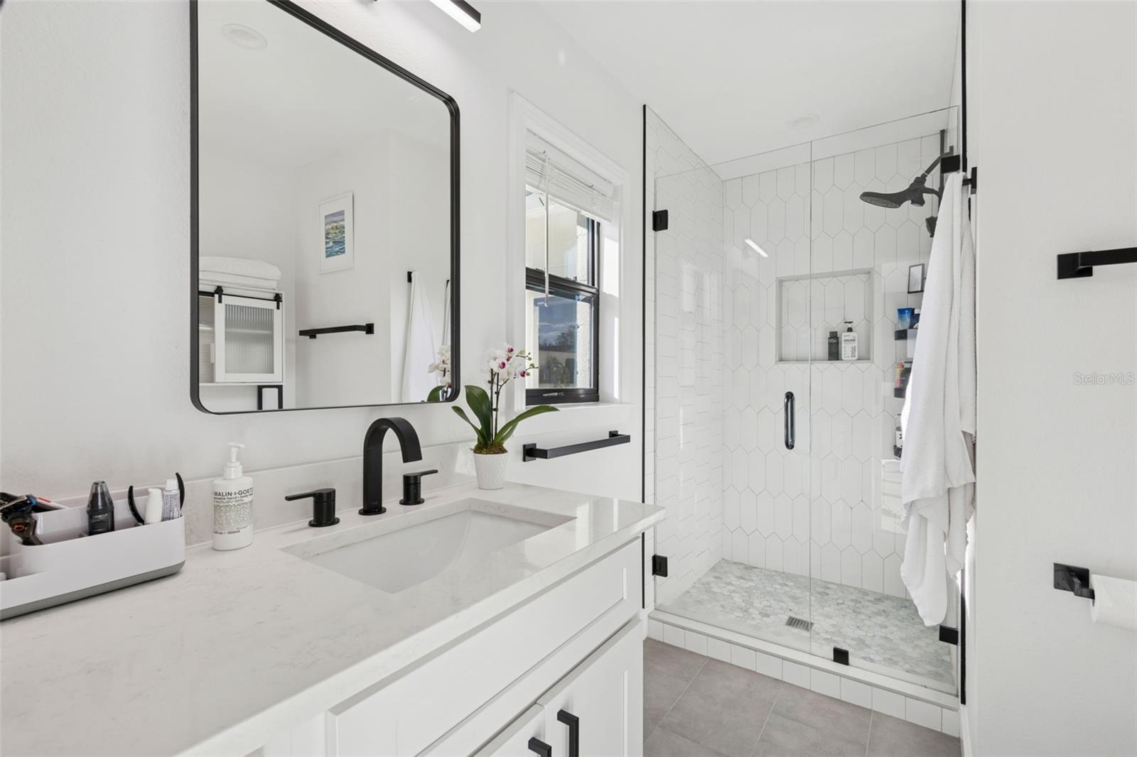 KENILWORTH SHORES SEC 04 - Residential