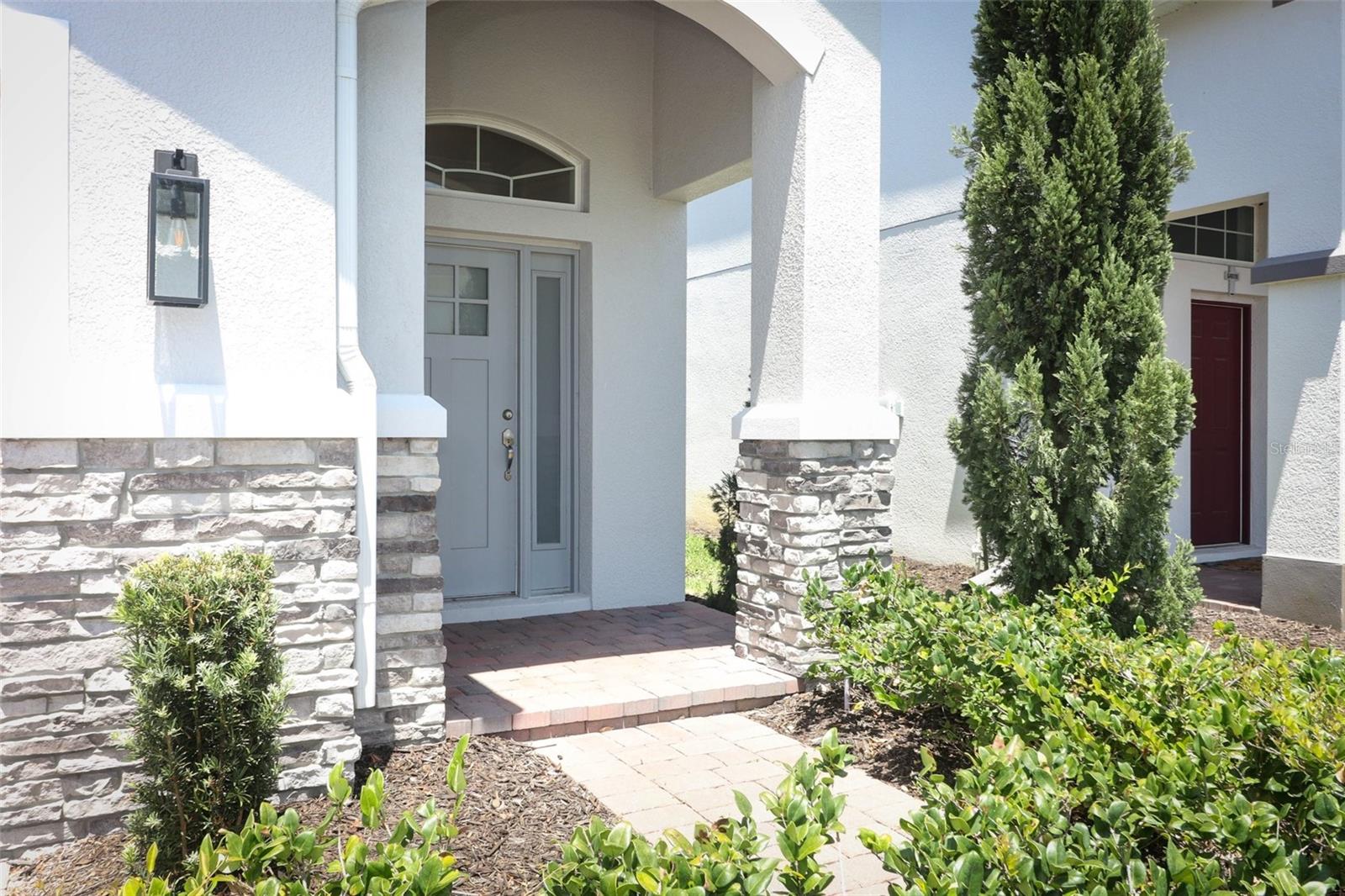 4548 DULWIK PLACE