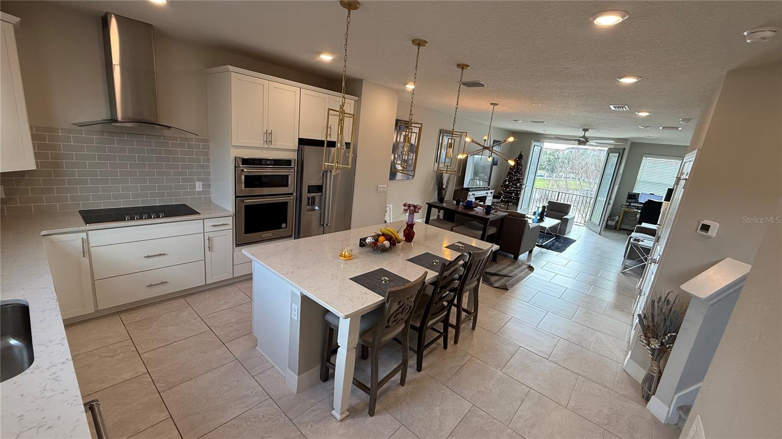 OVERLOOK/RUBY LAKE - Residential