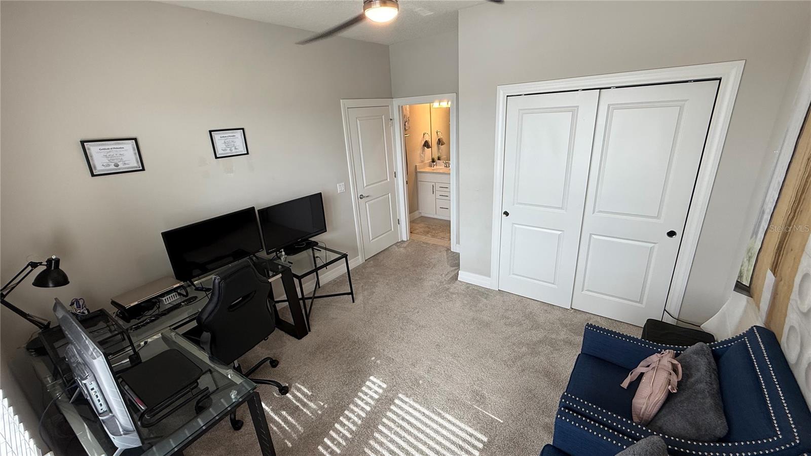 OVERLOOK/RUBY LAKE - Residential