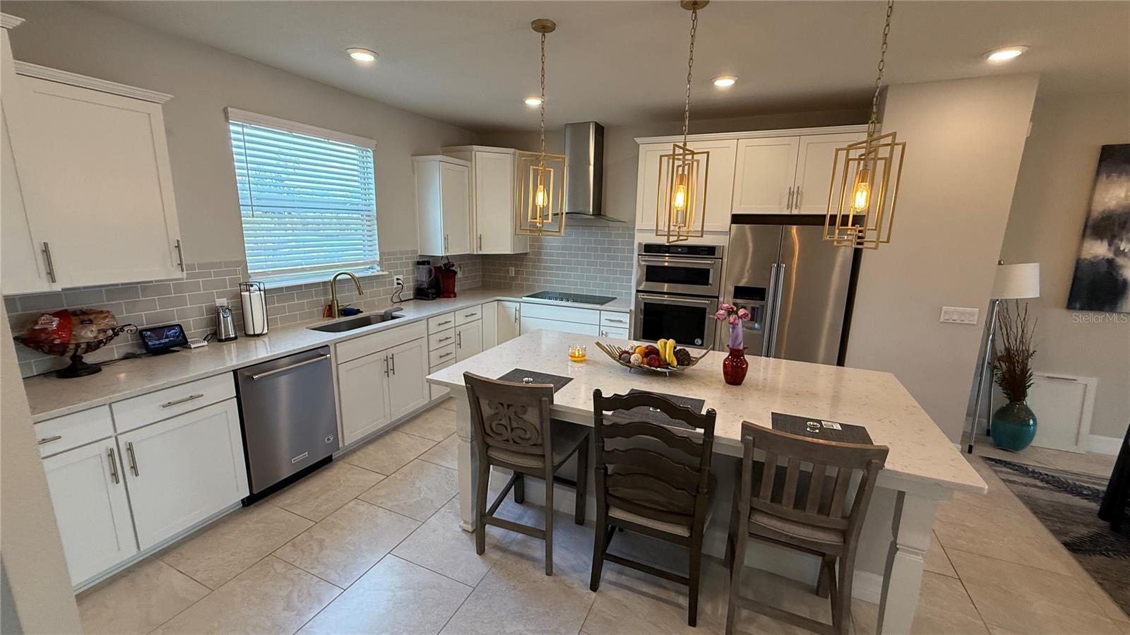 OVERLOOK/RUBY LAKE - Residential