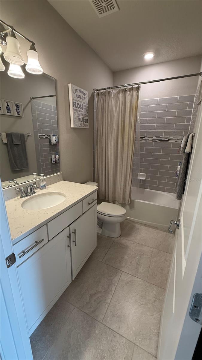 OVERLOOK/RUBY LAKE - Residential