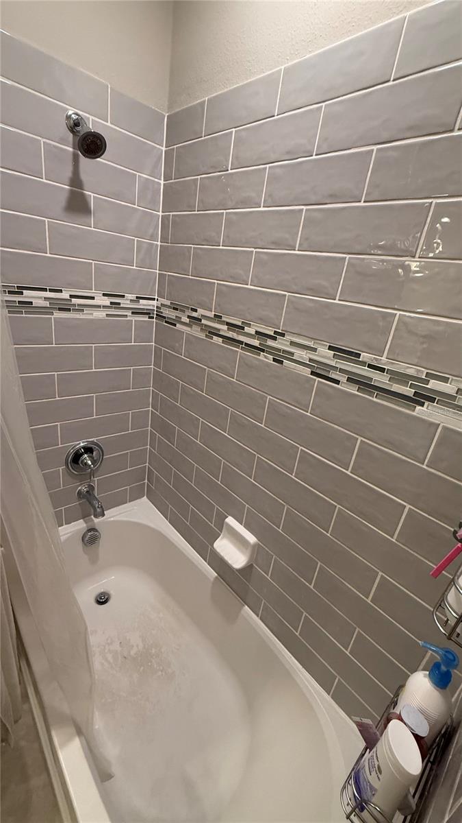 OVERLOOK/RUBY LAKE - Residential