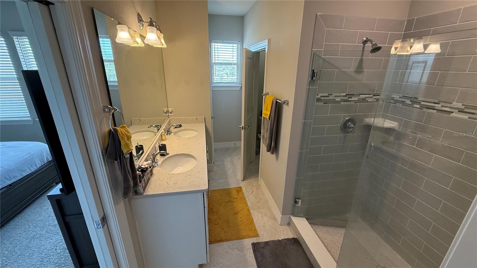 OVERLOOK/RUBY LAKE - Residential