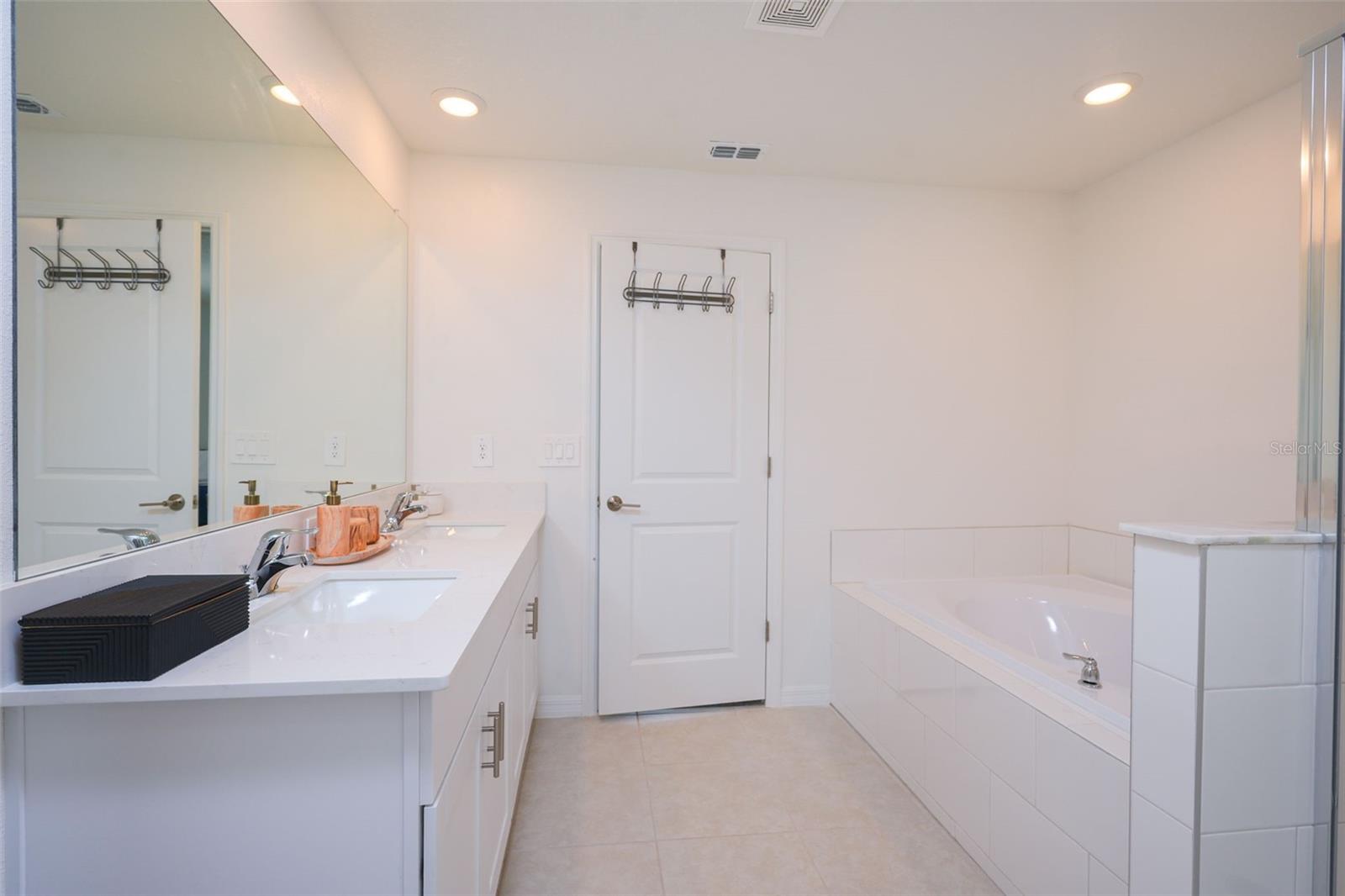 MIRADA PRCL 8D - Residential