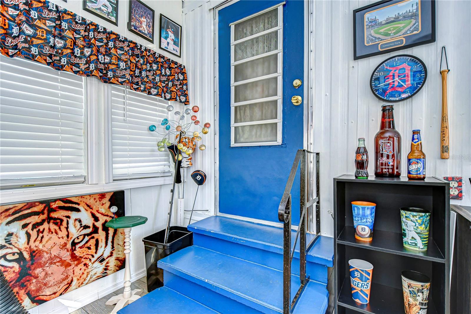 SLEEPY HOLLOW MOBILE ESTATES - Residential