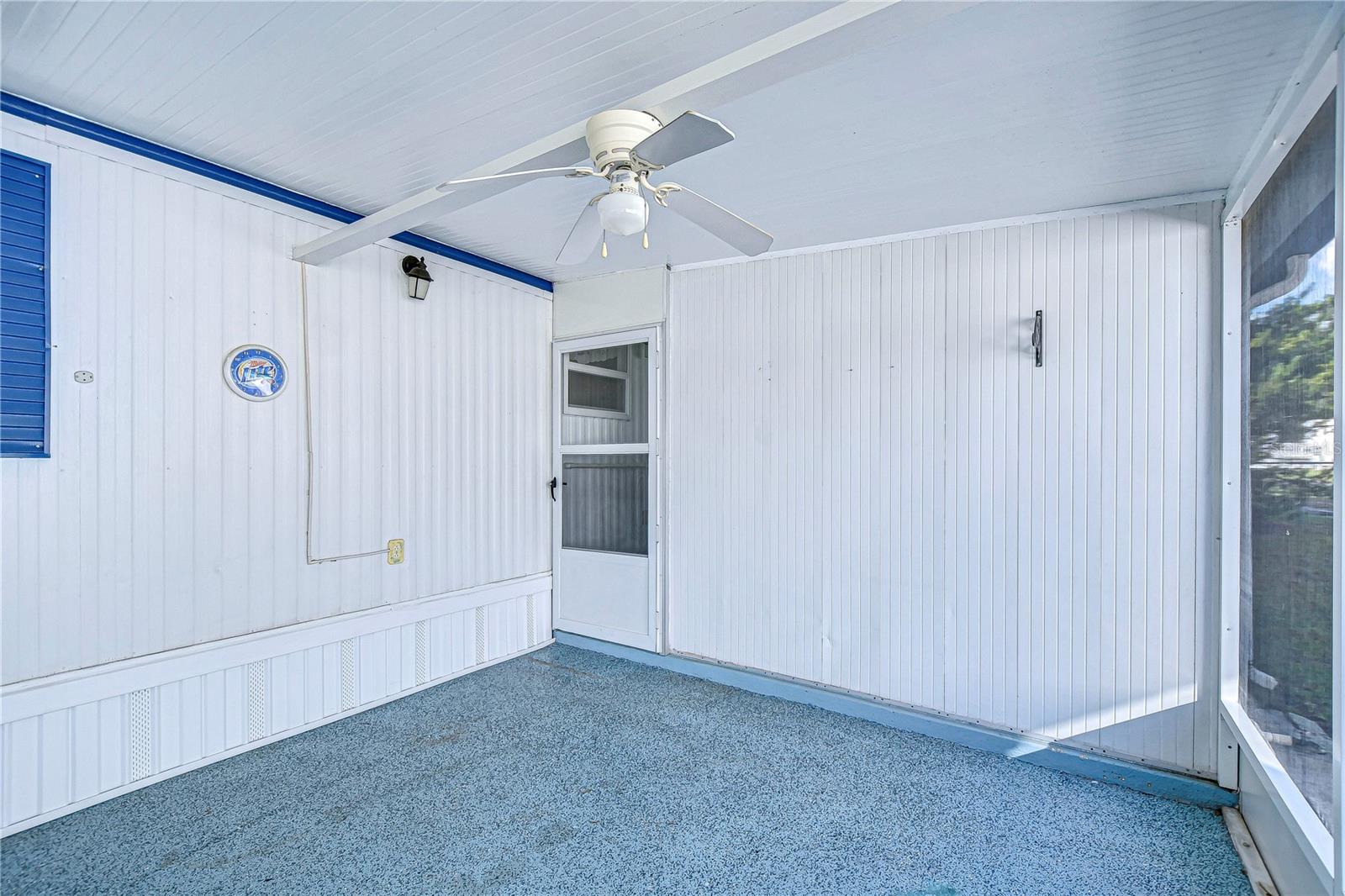 SLEEPY HOLLOW MOBILE ESTATES - Residential