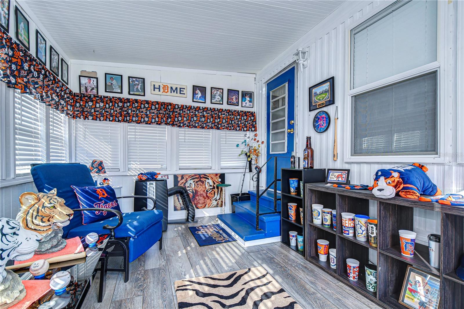 SLEEPY HOLLOW MOBILE ESTATES - Residential