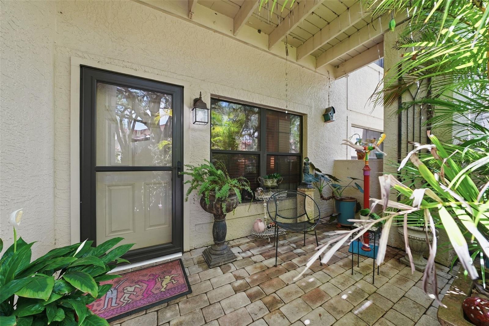 328 LOS PRADOS DRIVE 328