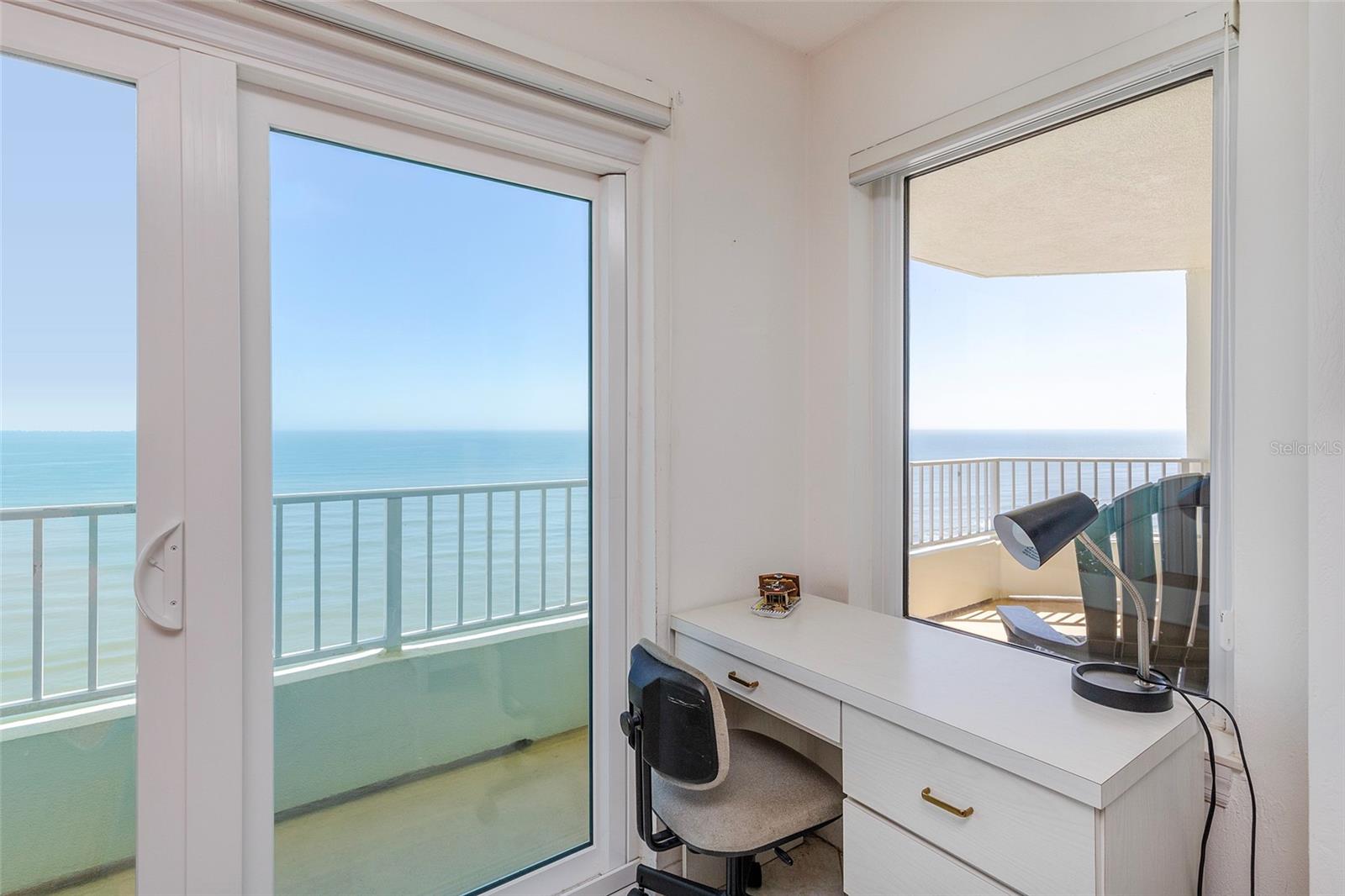 OCEANS 08 - Residential