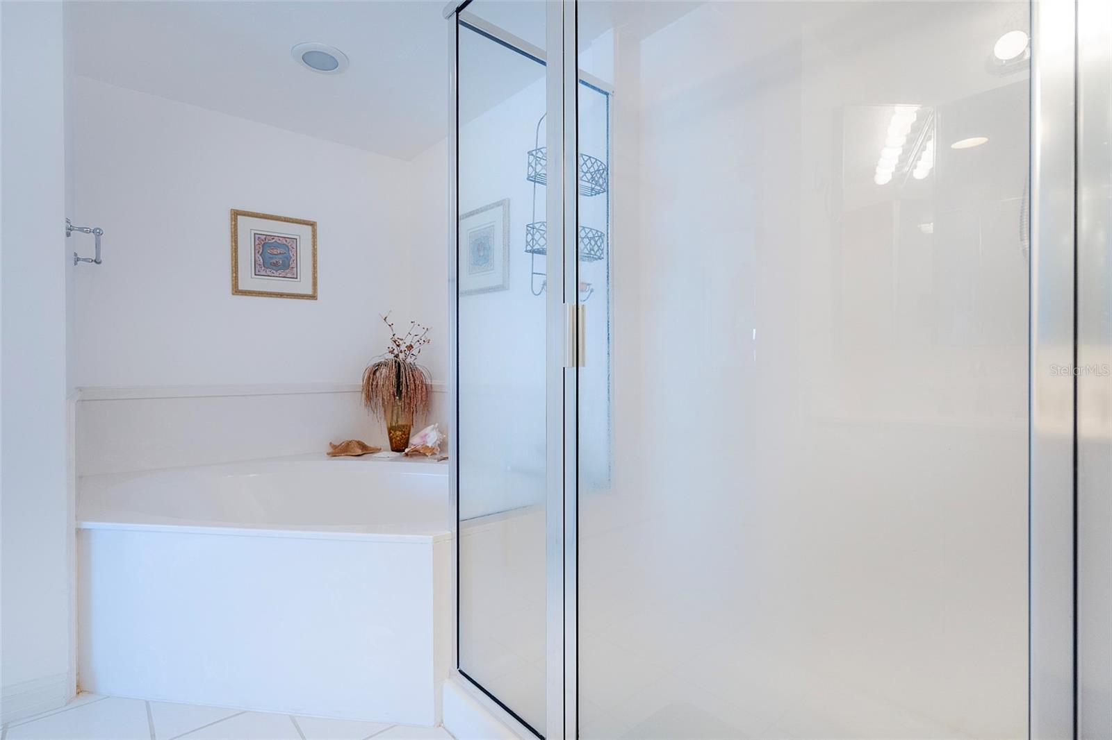 OCEANS 08 - Residential