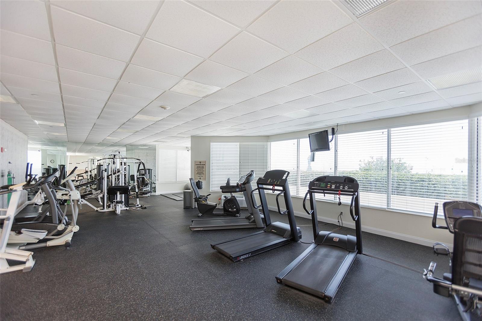 OCEANS 08 - Residential