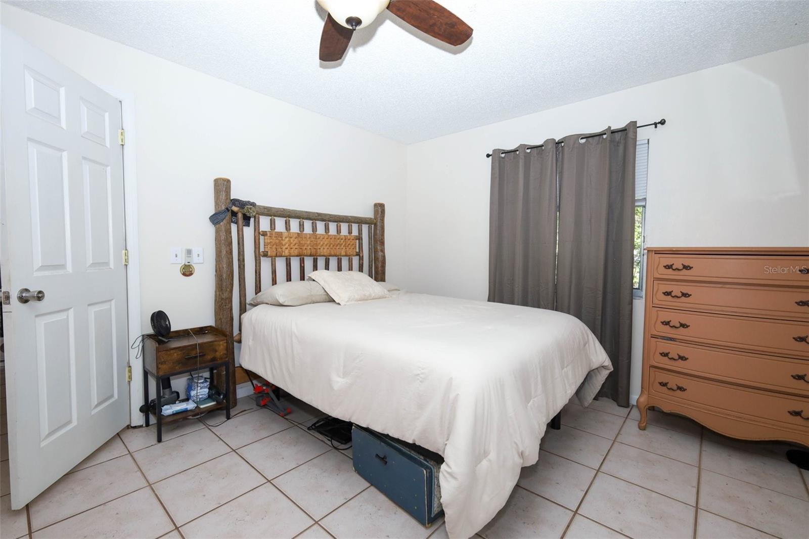 DELTONA LAKES UNIT 05 - Residential