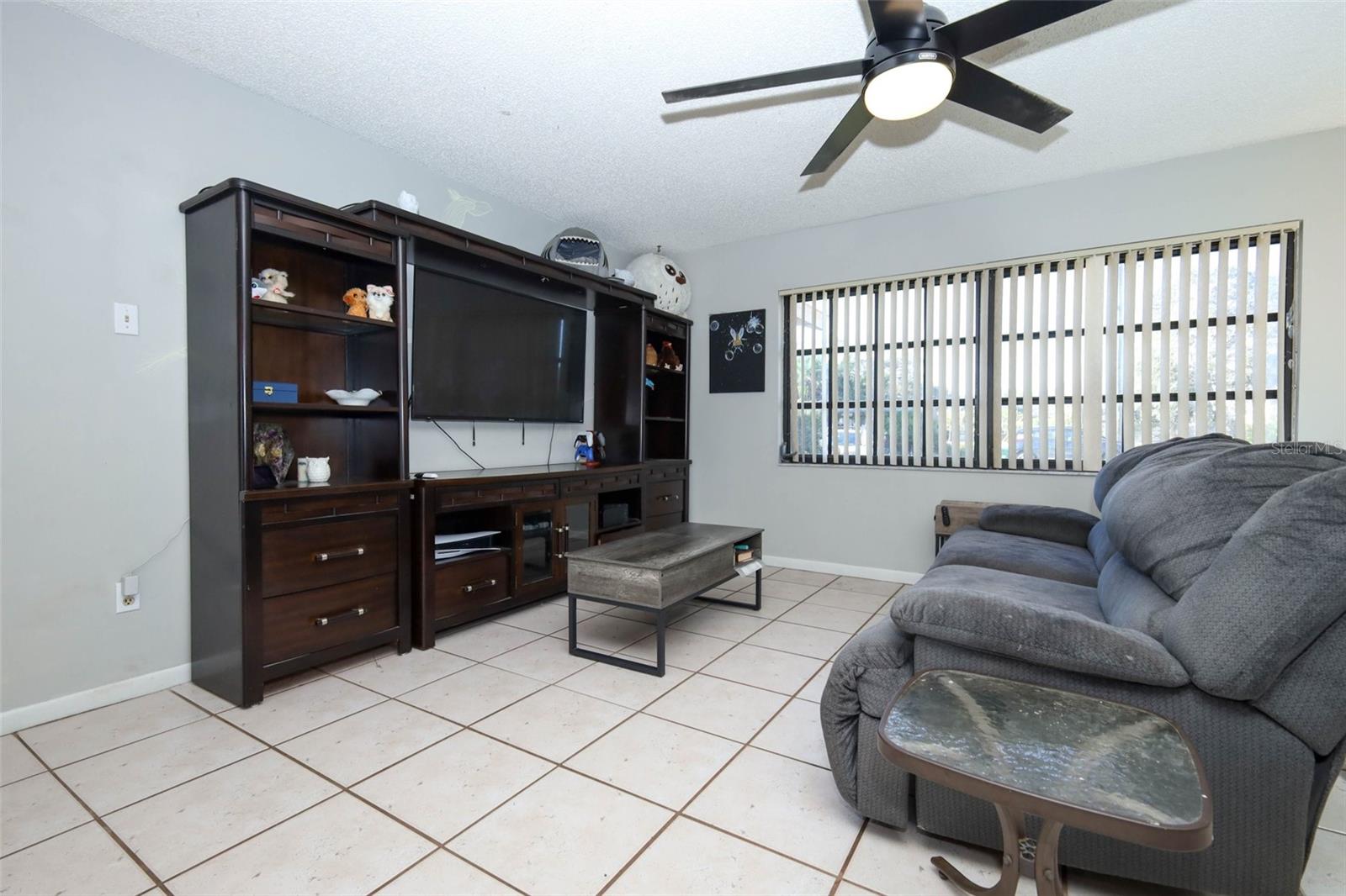 DELTONA LAKES UNIT 05 - Residential
