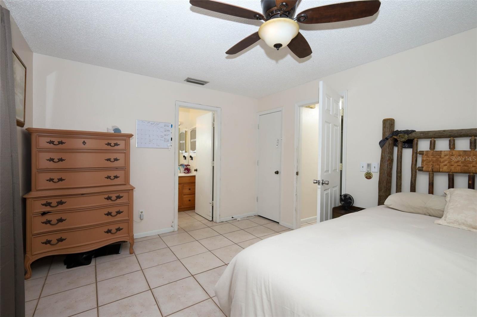 DELTONA LAKES UNIT 05 - Residential