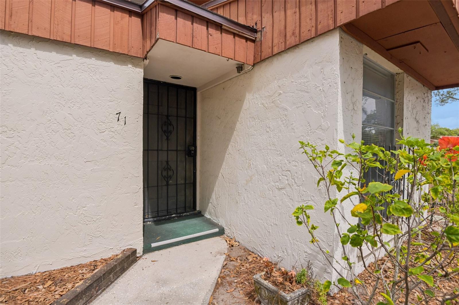 WOODLAKE 1 CONDO - Residential