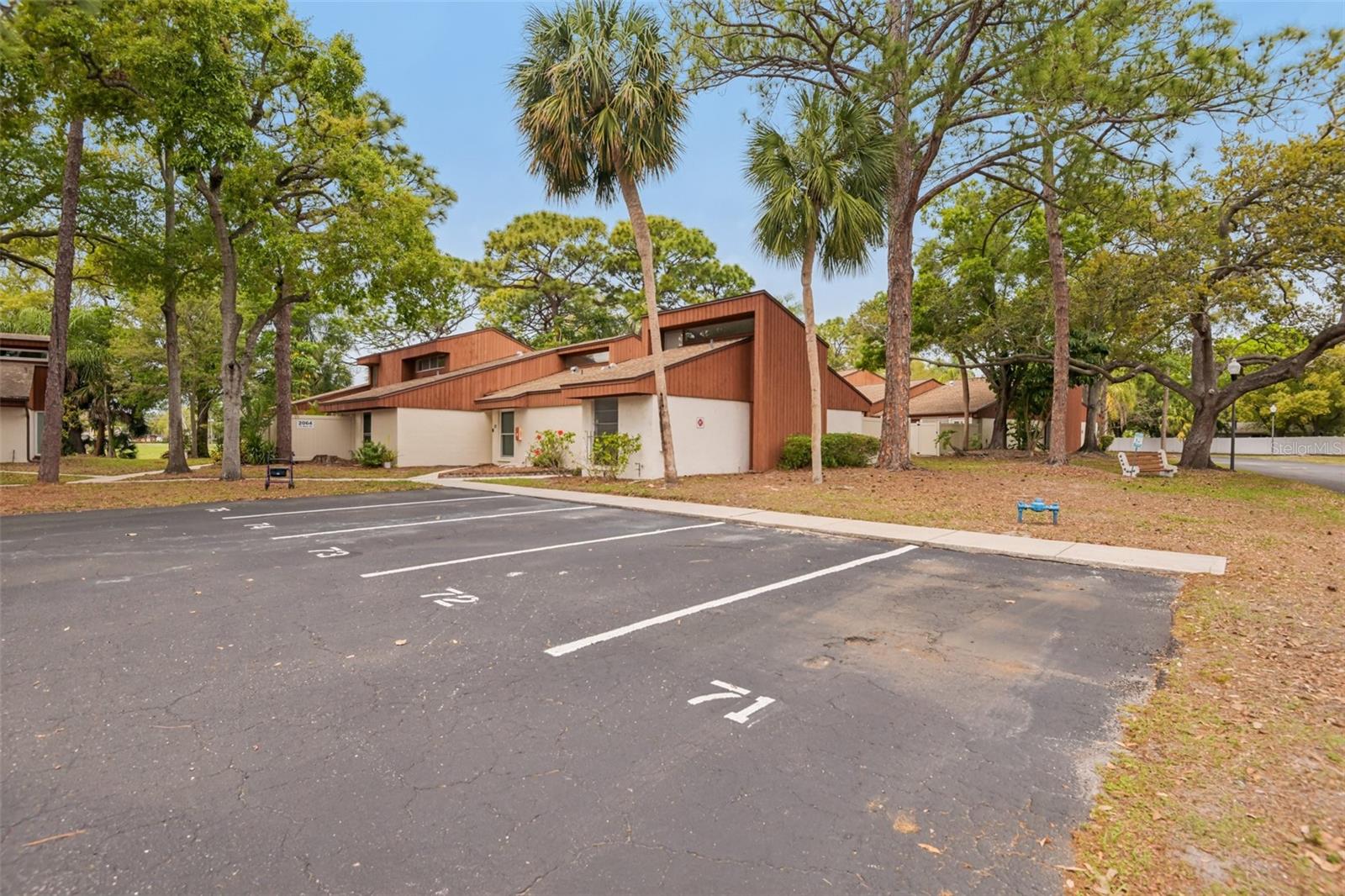 WOODLAKE 1 CONDO - Residential