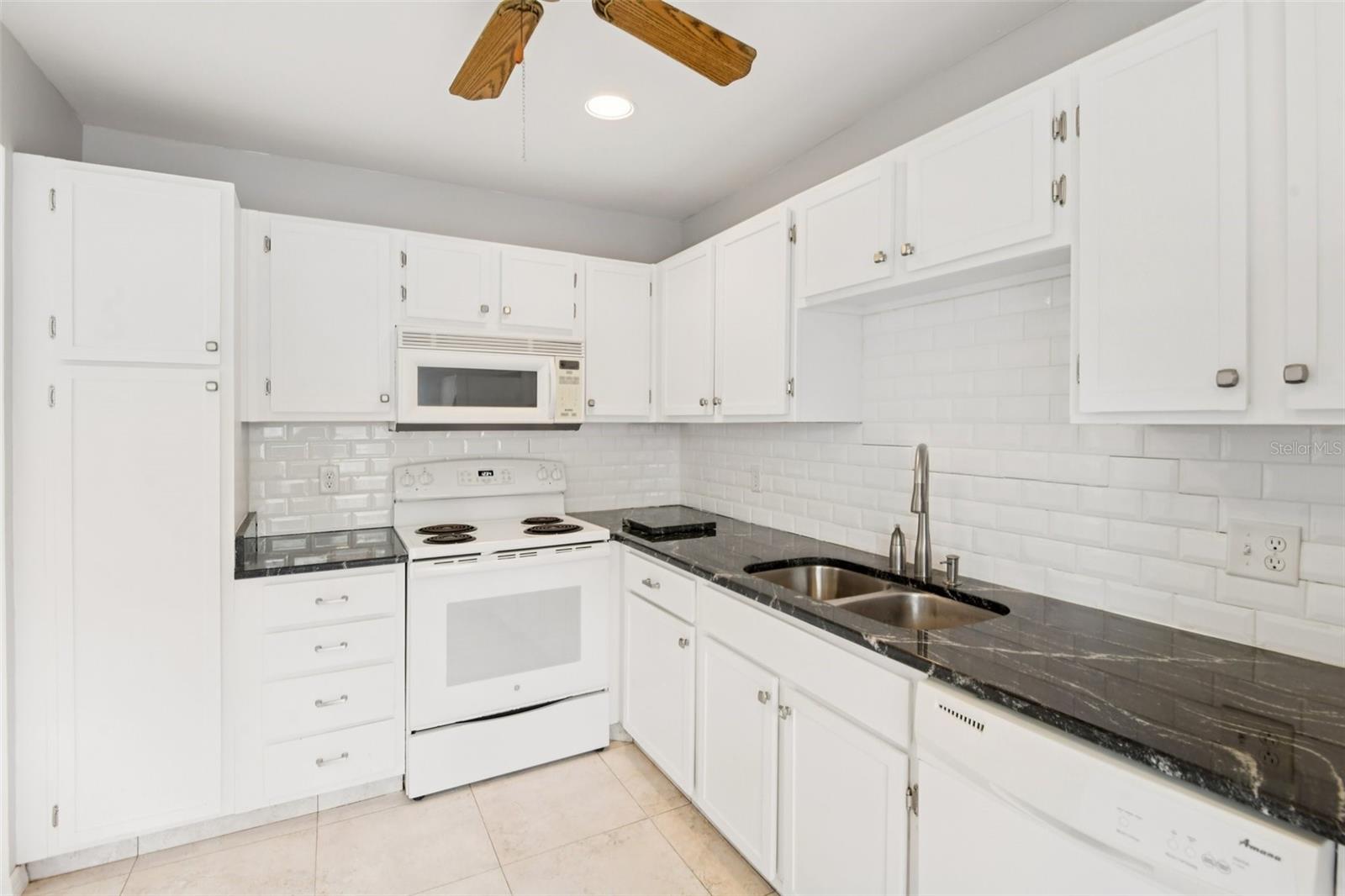 WOODLAKE 1 CONDO - Residential