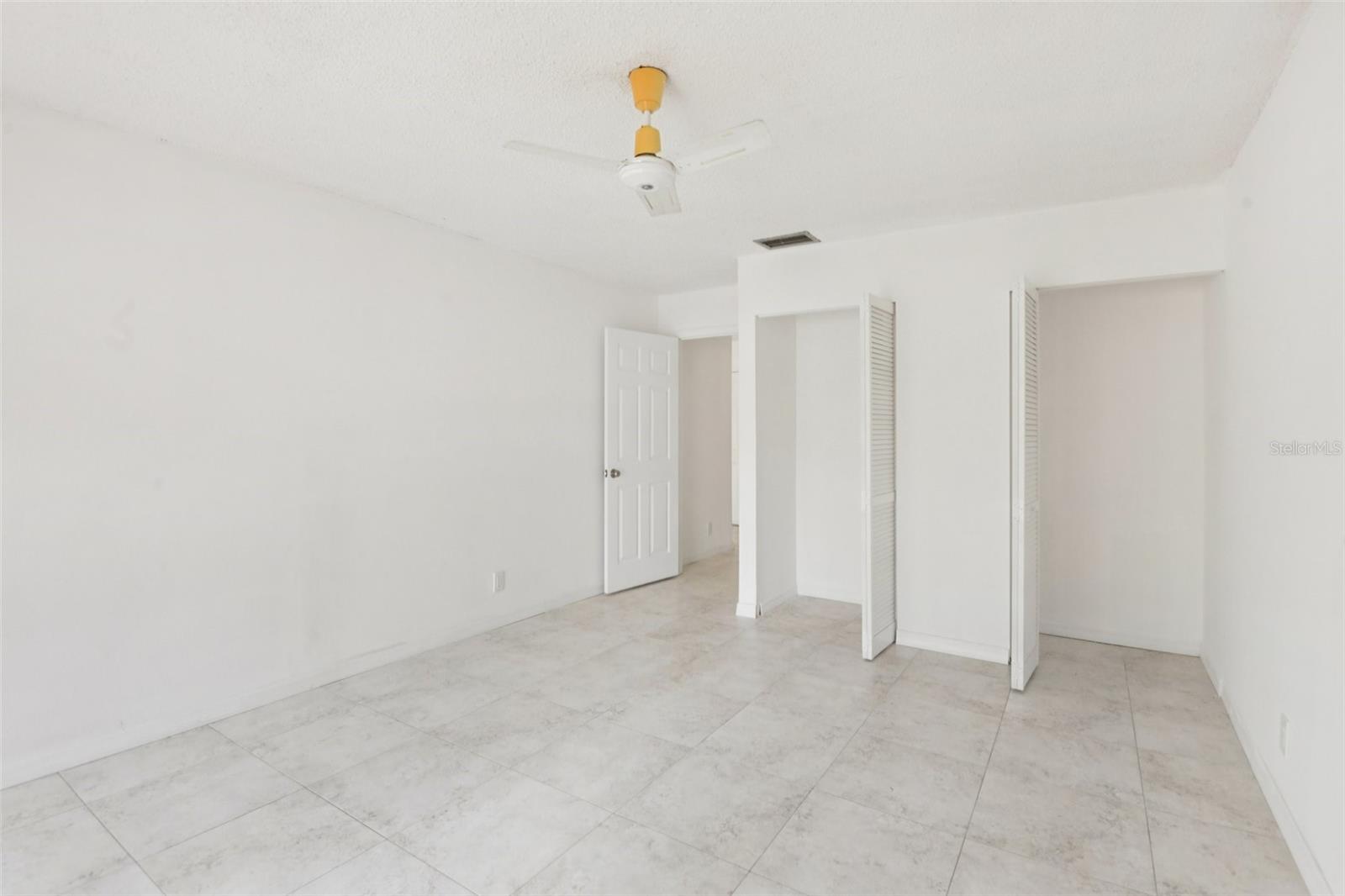 WOODLAKE 1 CONDO - Residential