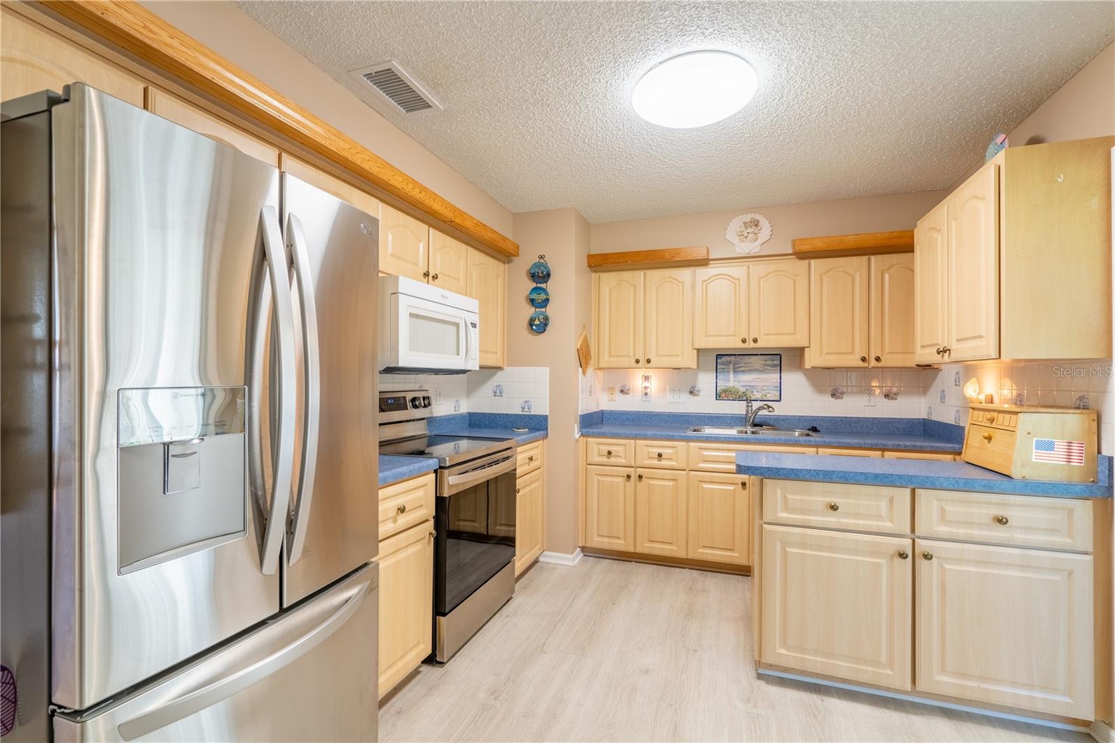 SPRUCE CRK SOUTH 06 - Residential