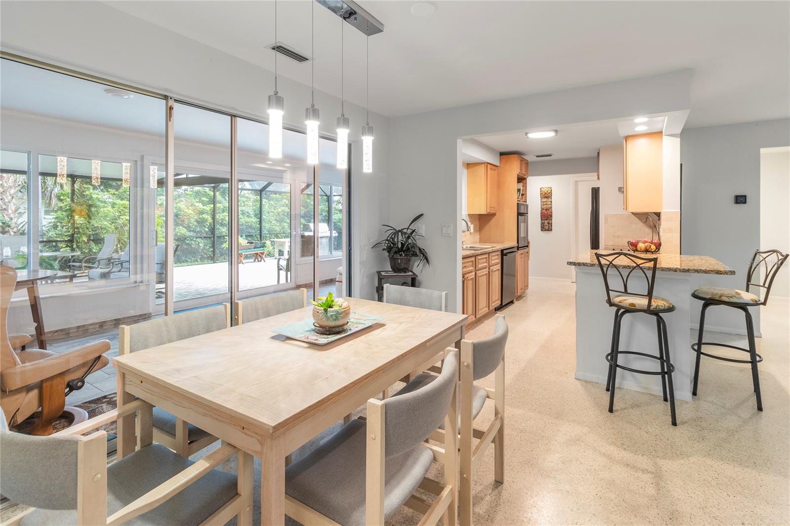 760 AZURE ROAD