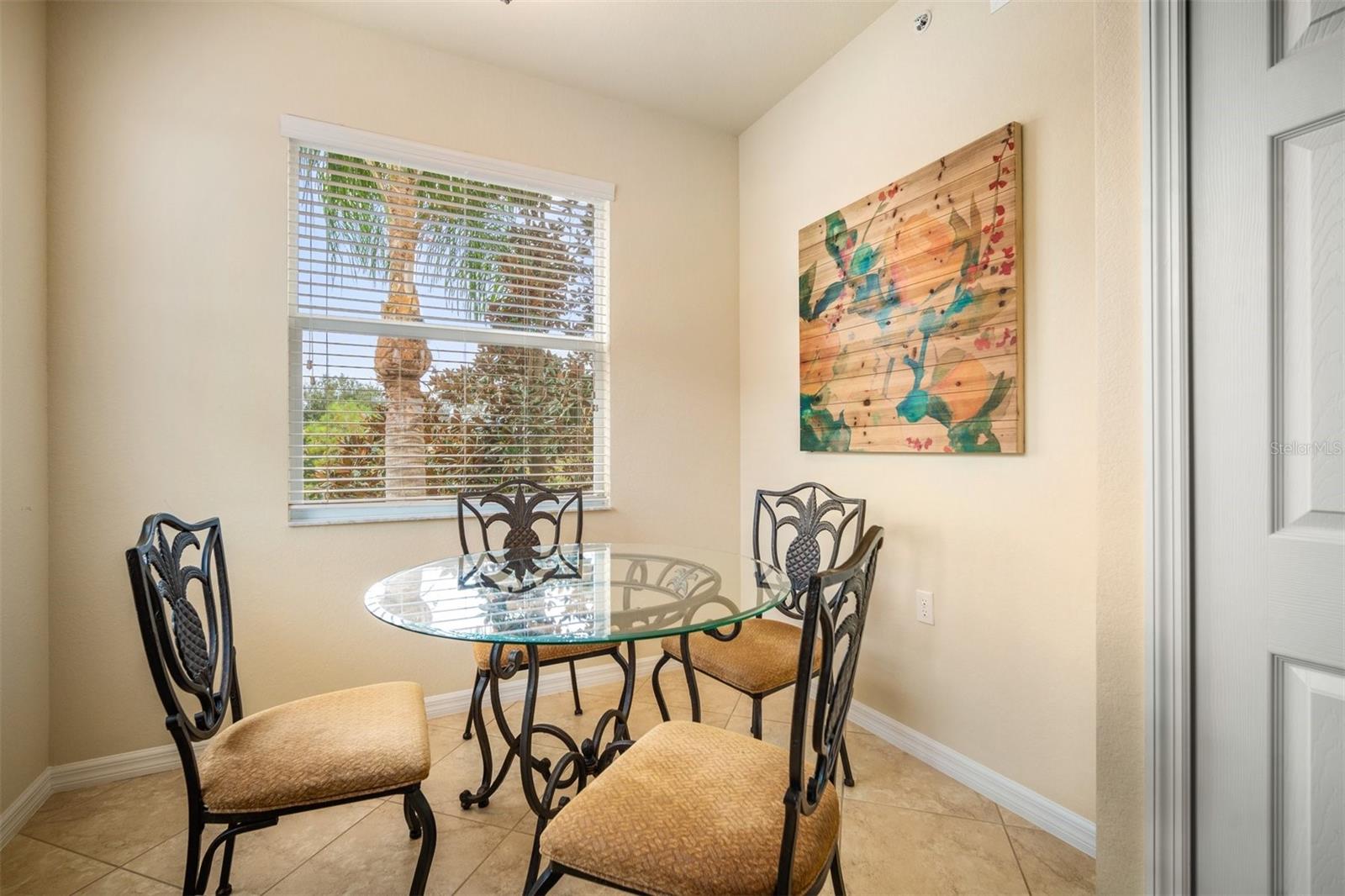 GRAND ESTUARY II AT RIVER STRAND - Residential Lease