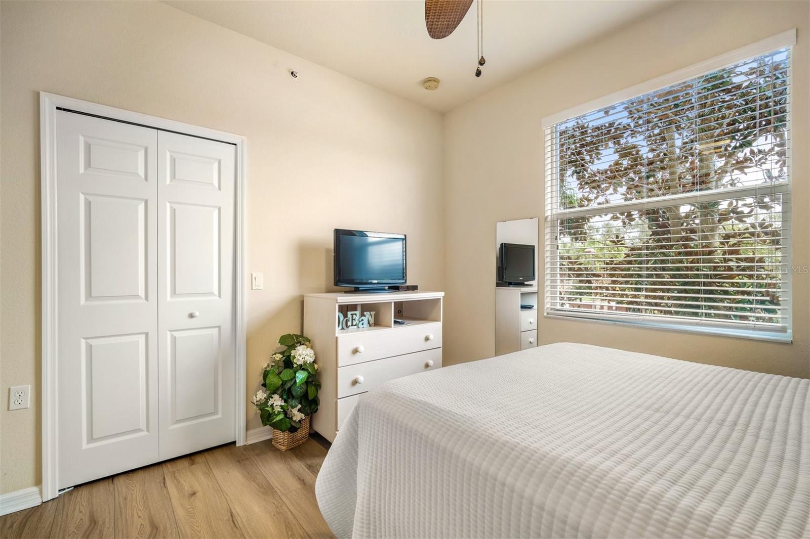 GRAND ESTUARY II AT RIVER STRAND - Residential Lease