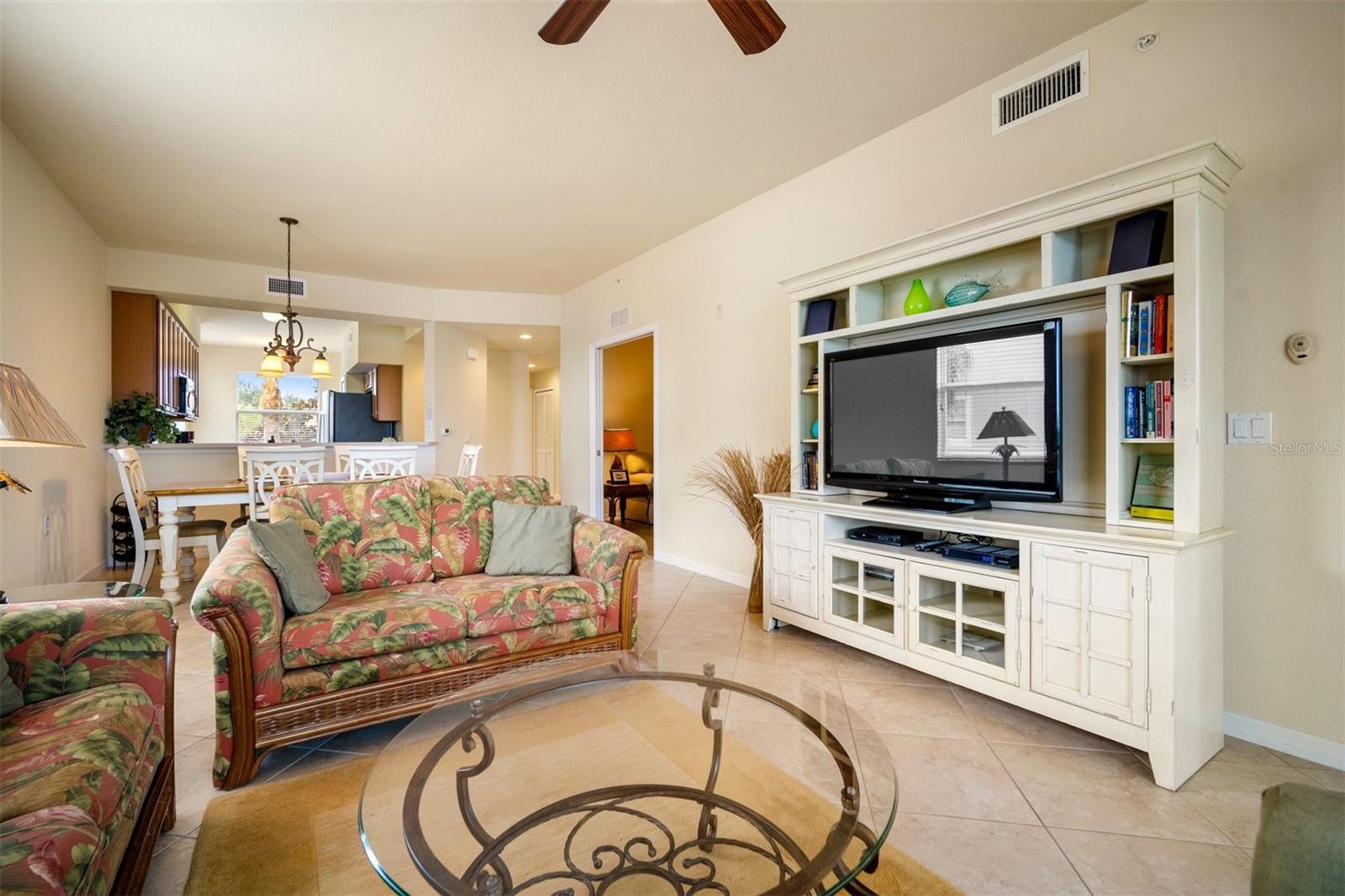 GRAND ESTUARY II AT RIVER STRAND - Residential Lease