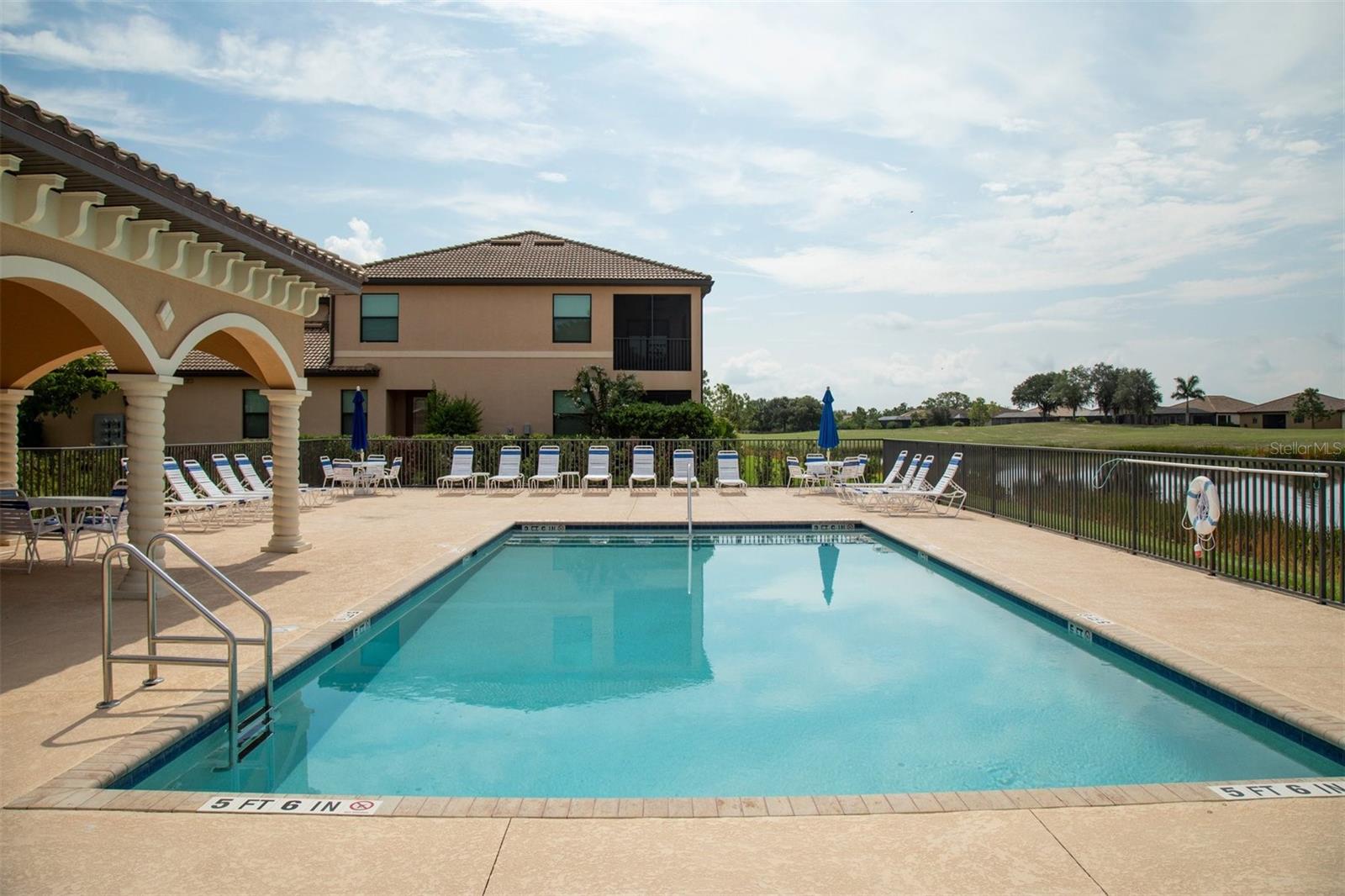 GRAND ESTUARY II AT RIVER STRAND - Residential Lease