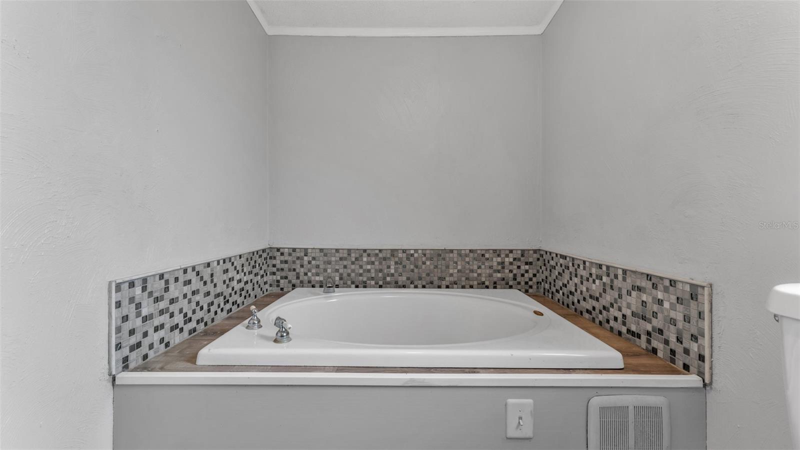 PEACE RIVER DEV - Residential