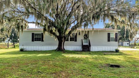 Photo of 606 Morgan Road, Winter Haven, FL 33880 (MLS # L4958158)