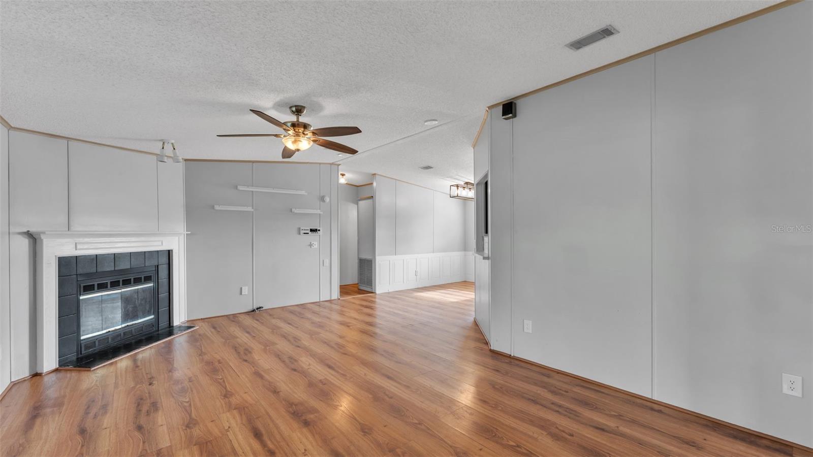 PEACE RIVER DEV - Residential