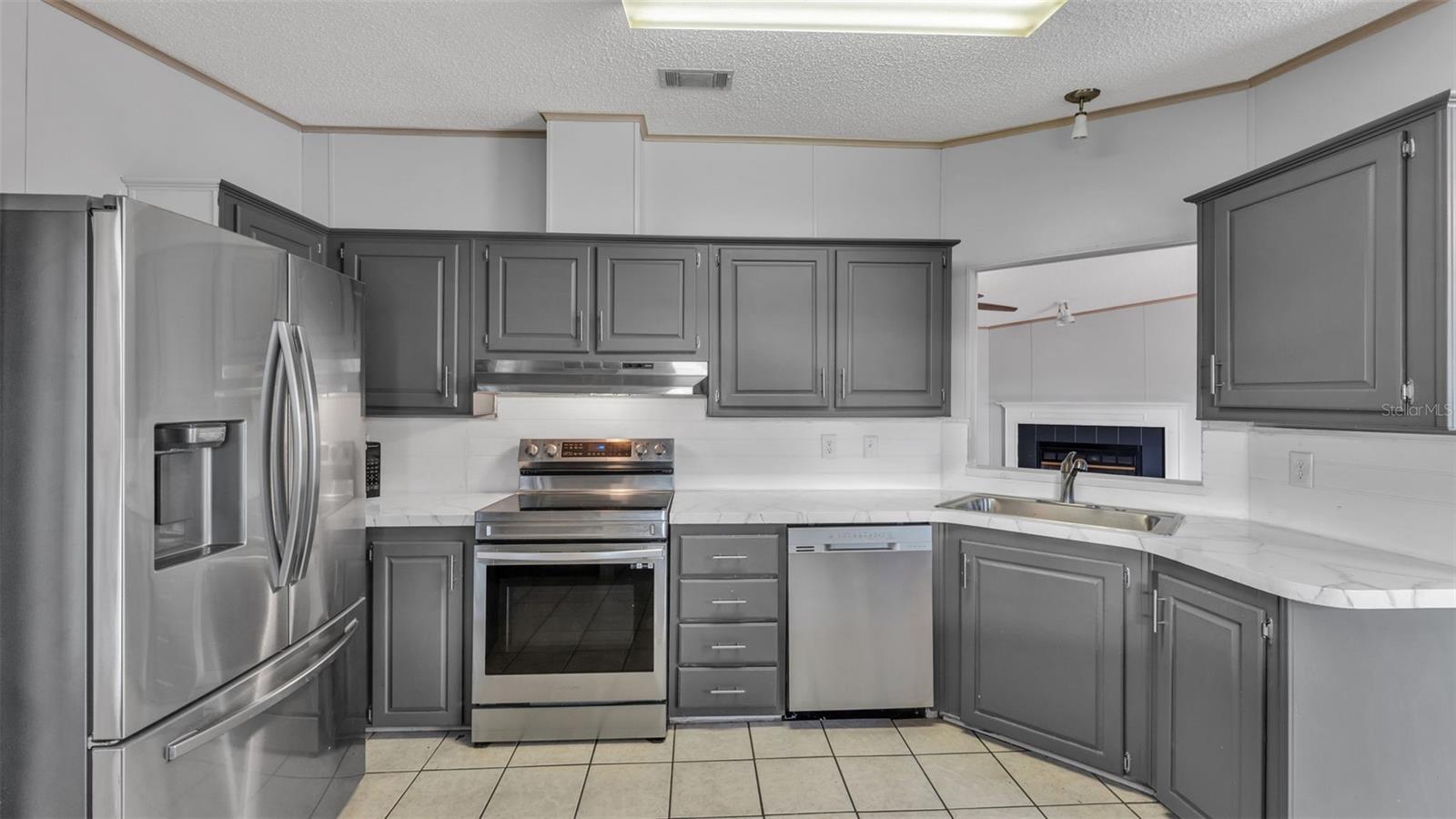 PEACE RIVER DEV - Residential