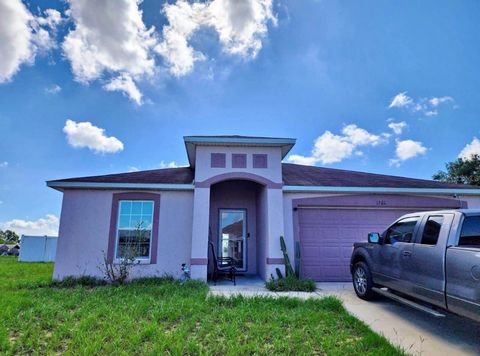 A home in DAVENPORT