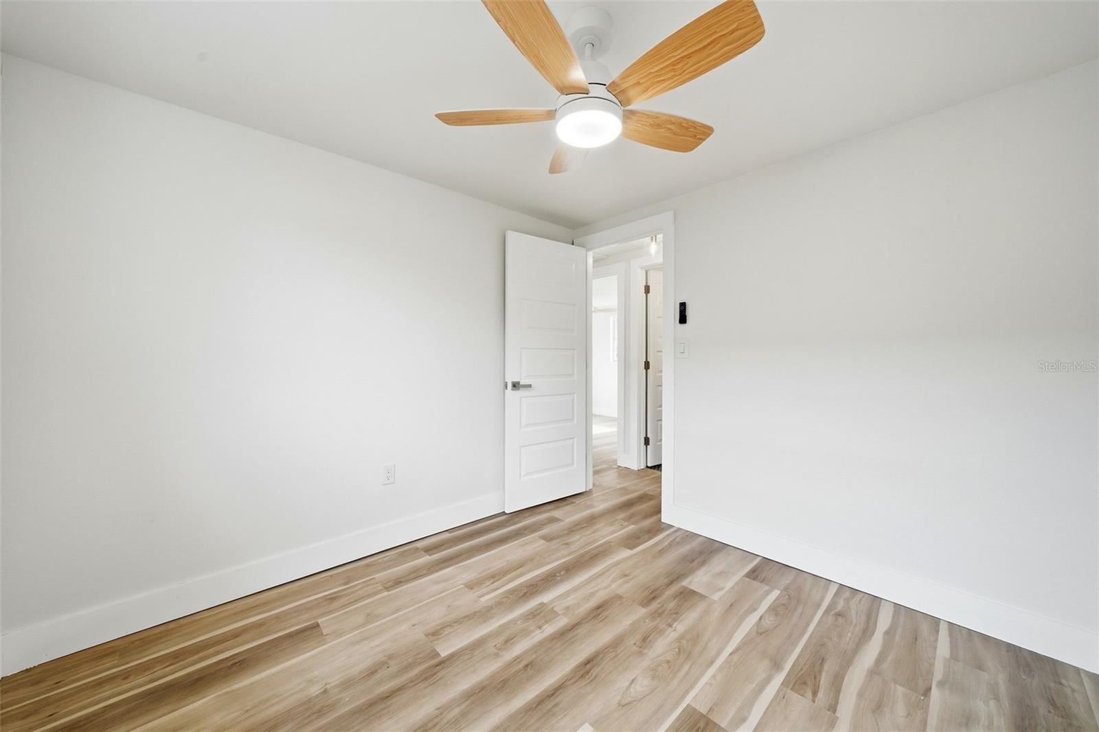 JACKSON HEIGHTS - Residential